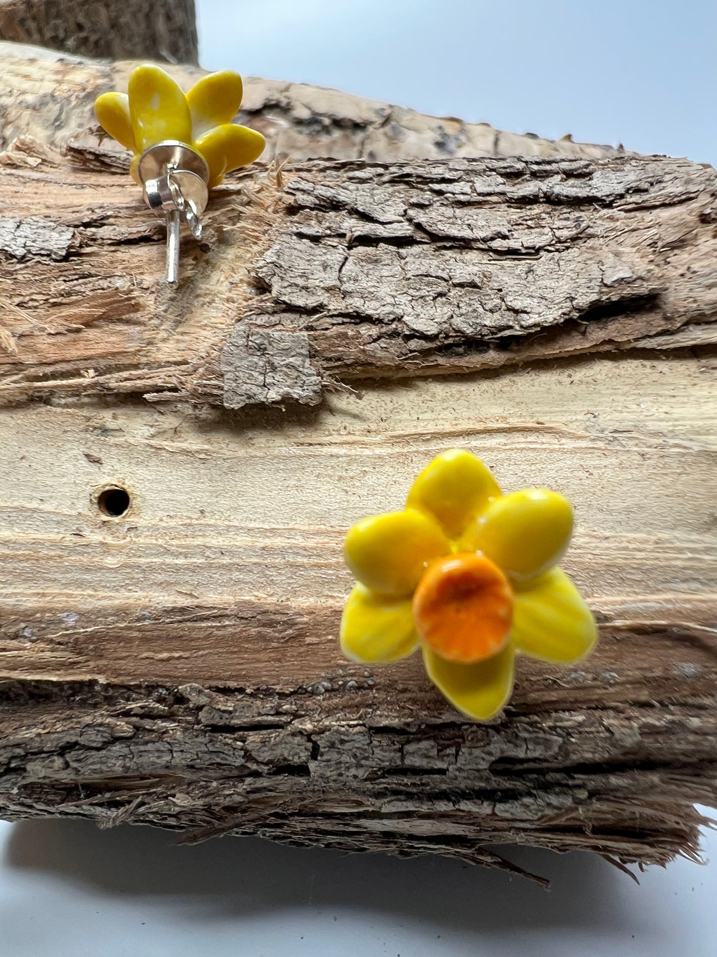 Porcelænsørestik påskelilje  'Sig det med blomster - til Mors Dag'