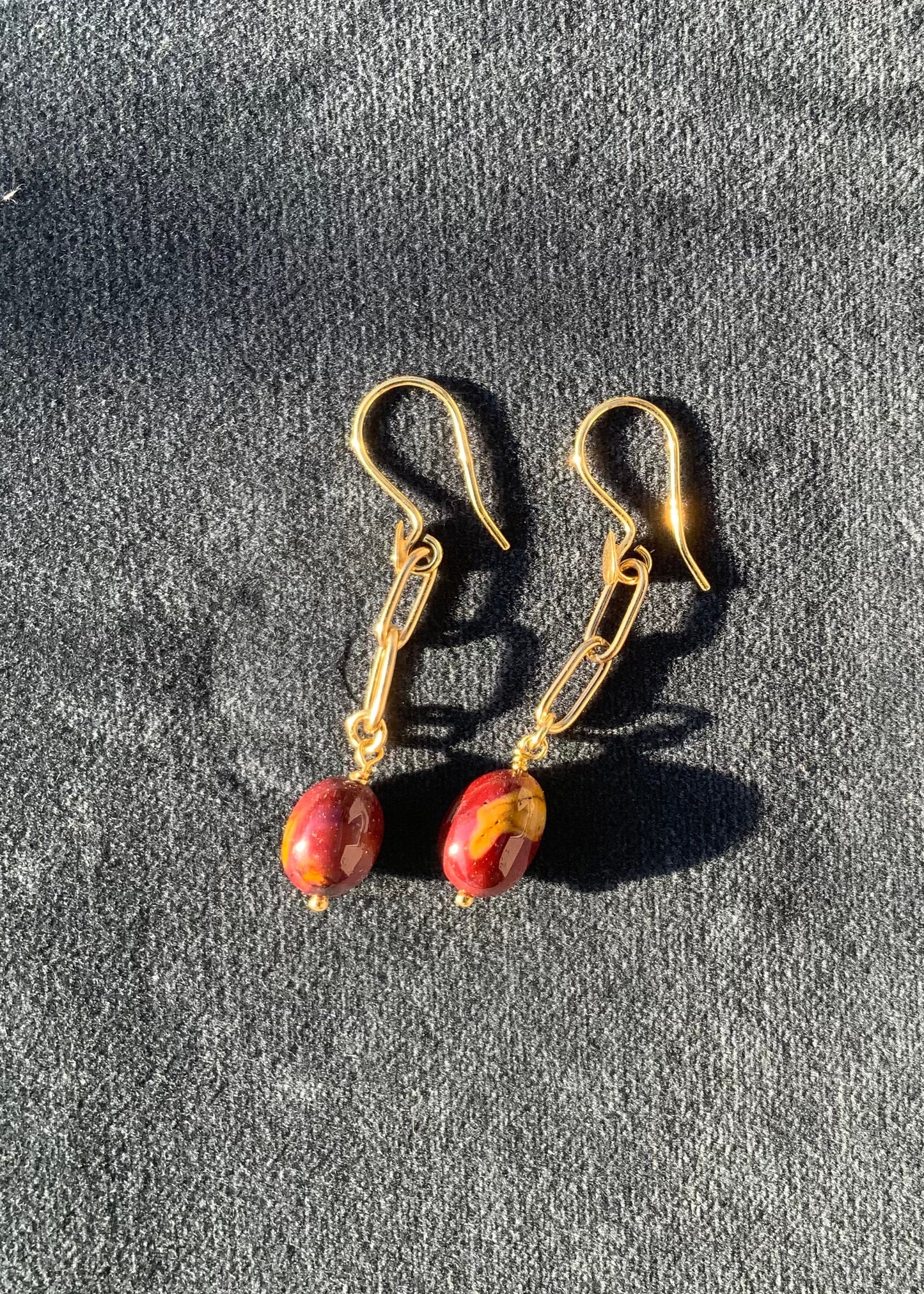 Øreringe i mokait nugget